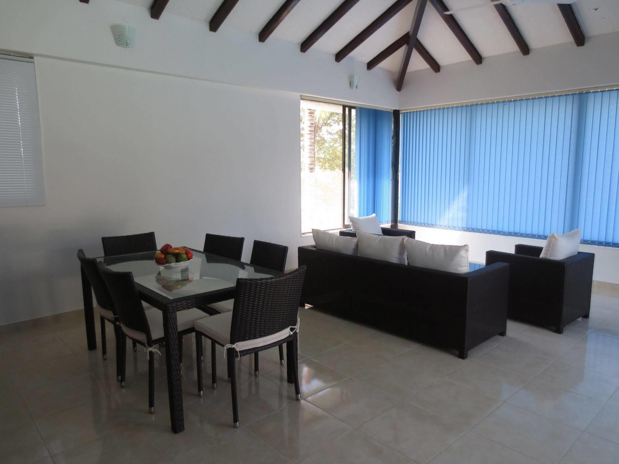Villa Casa El Penon Girardot Exterior foto
