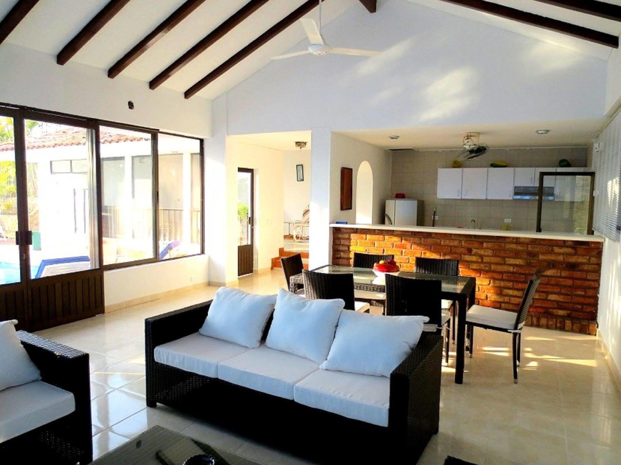 Villa Casa El Penon Girardot Exterior foto